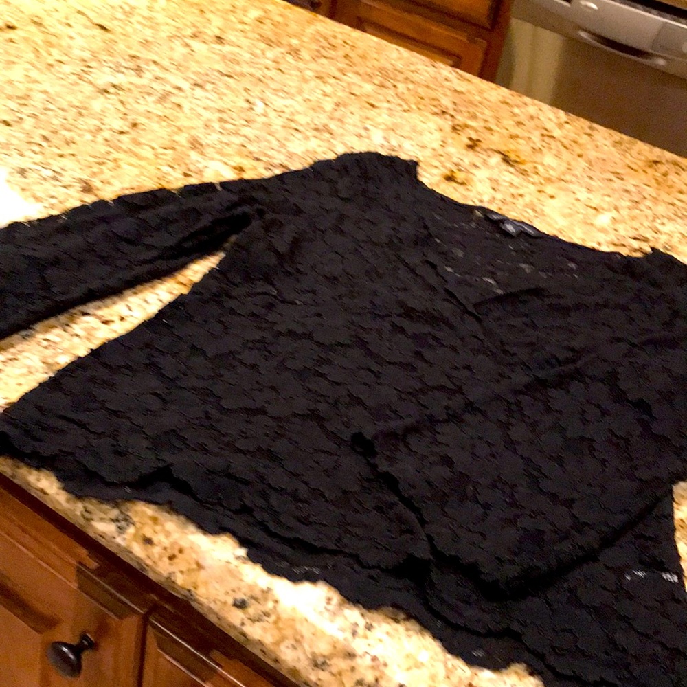 Banana Republic knit lace top.Fitted under bust/bell sleeves/flair bottom